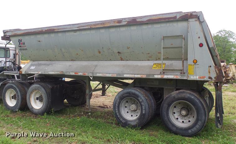 image for item DF7235 2001 L&M TA230F96AR end dump trailer