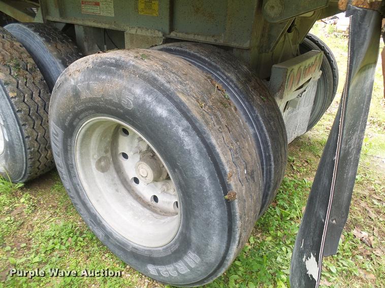 image for item DF7235 2001 L&M TA230F96AR end dump trailer