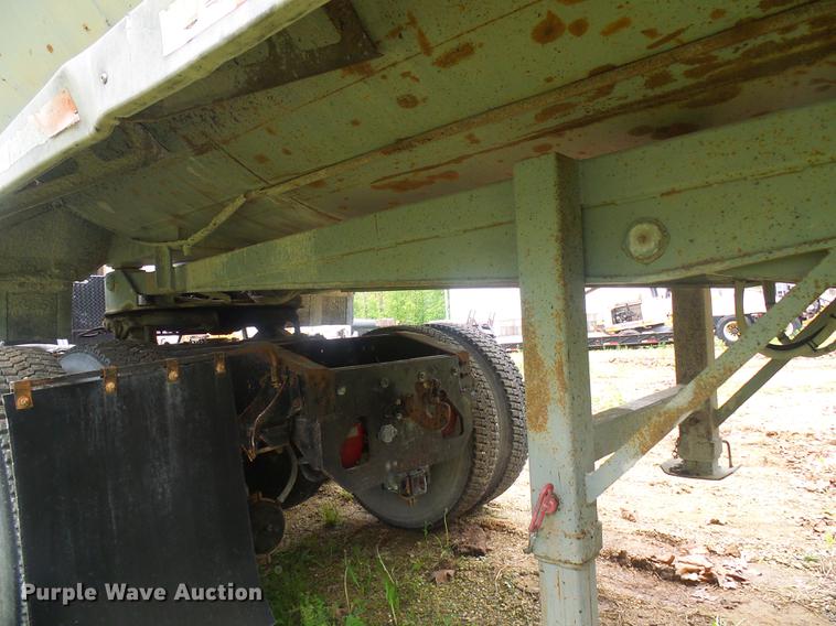 image for item DF7235 2001 L&M TA230F96AR end dump trailer