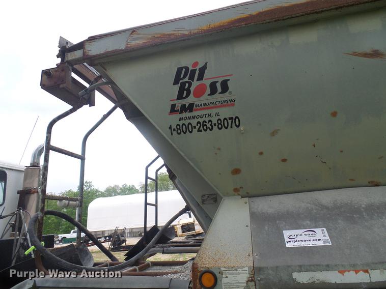 image for item DF7235 2001 L&M TA230F96AR end dump trailer