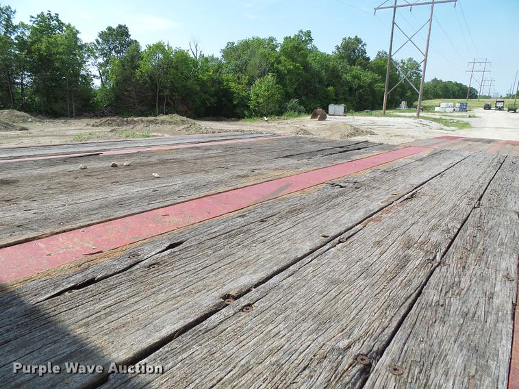 image for item DF7329 1992 Dorsey drop deck trailer