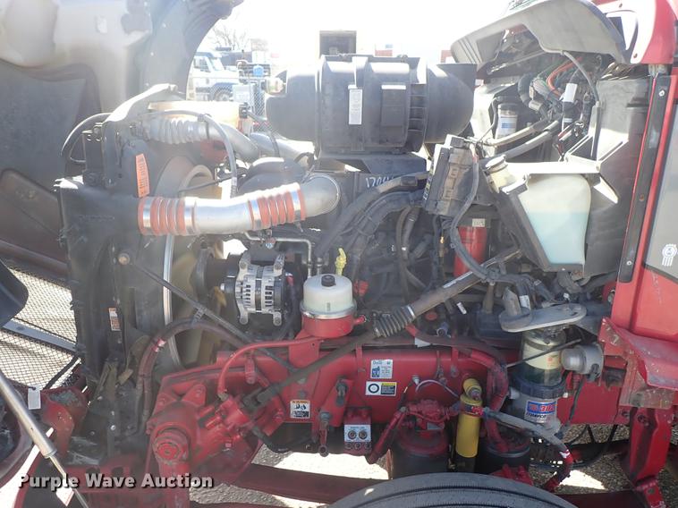 image for item DF8750 2013 Kenworth T660 semi truck