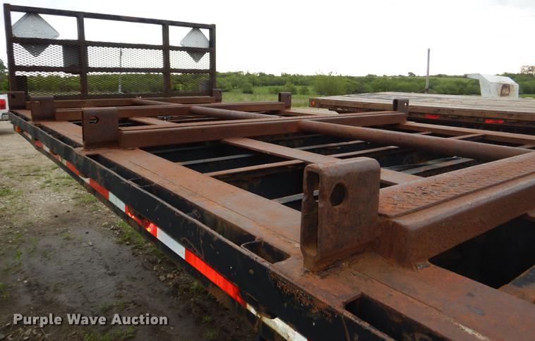 image for item DG1086 1972 Lufkin pipe trailer