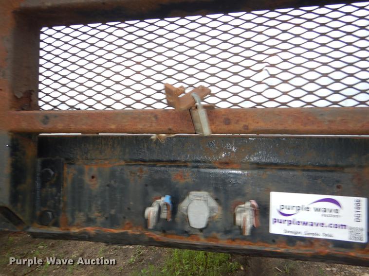 image for item DG1086 1972 Lufkin pipe trailer