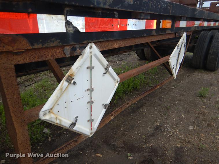 image for item DG1086 1972 Lufkin pipe trailer