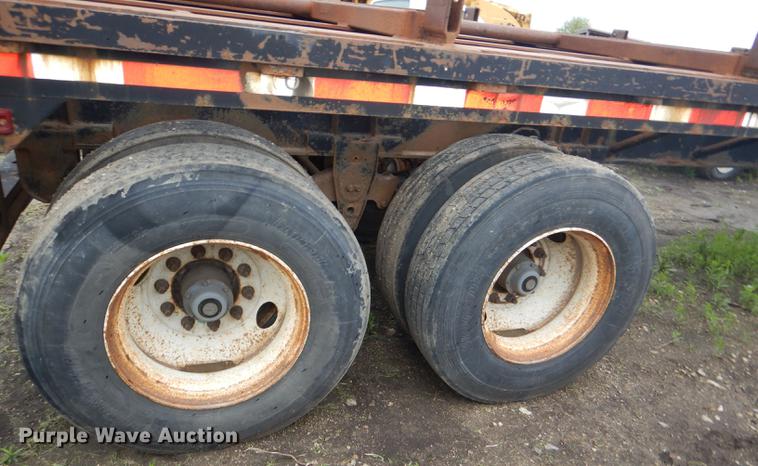 image for item DG1086 1972 Lufkin pipe trailer