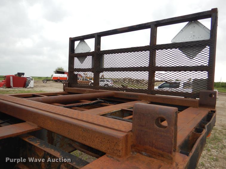 image for item DG1086 1972 Lufkin pipe trailer