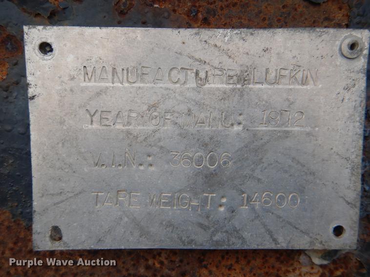 image for item DG1086 1972 Lufkin pipe trailer