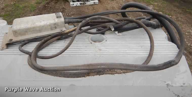 image for item DG1090 1994 Detroit Diesel DDEC III Series 60  diesel engine