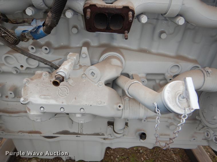 image for item DG1090 1994 Detroit Diesel DDEC III Series 60  diesel engine