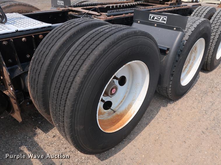 image for item DG4006 2011 Kenworth T800 semi truck