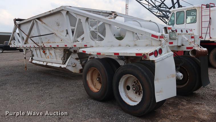 image for item DG4010 1988 CMC bottom dump trailer