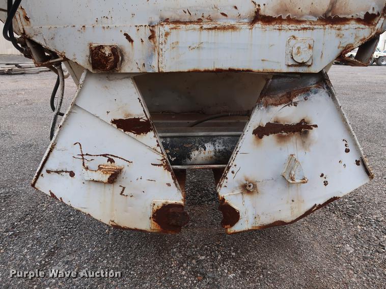 image for item DG4010 1988 CMC bottom dump trailer