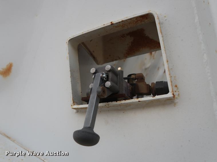 image for item DG4010 1988 CMC bottom dump trailer