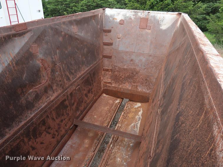 image for item DG4010 1988 CMC bottom dump trailer