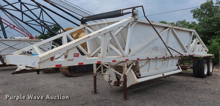 image for item DG4011 1988 CMC bottom dump trailer