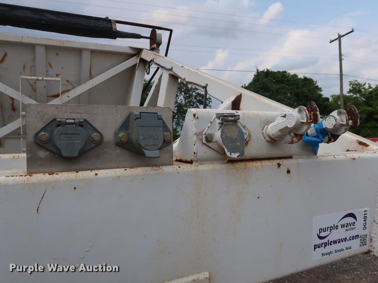 image for item DG4011 1988 CMC bottom dump trailer