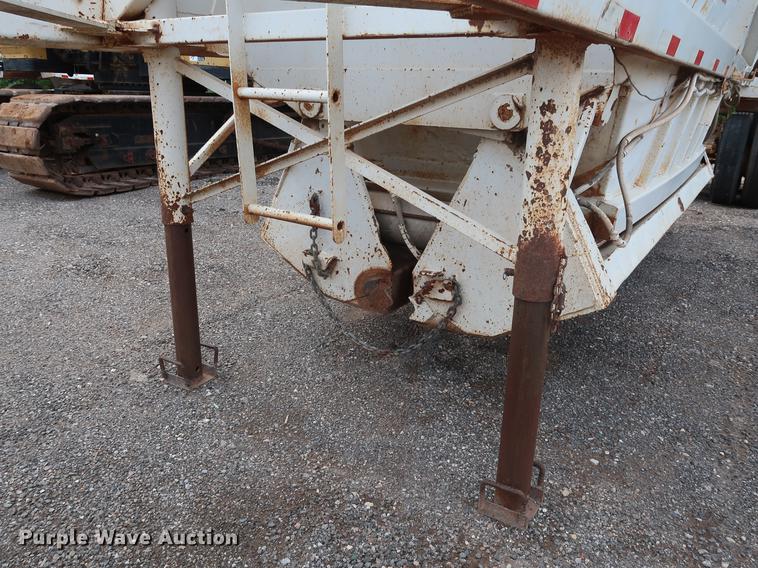 image for item DG4011 1988 CMC bottom dump trailer