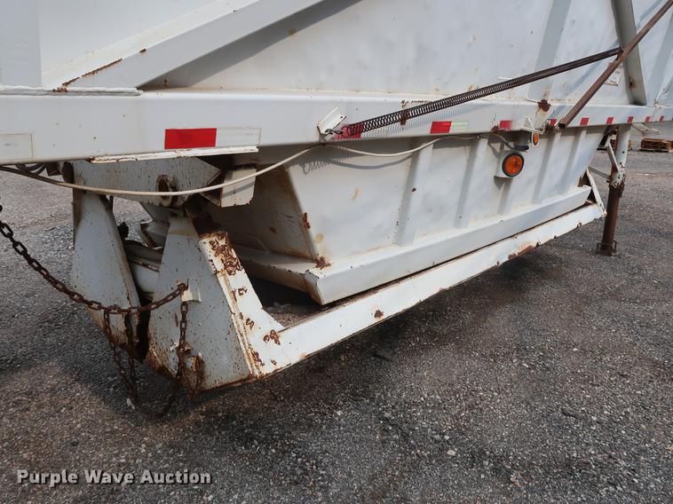 image for item DG4011 1988 CMC bottom dump trailer