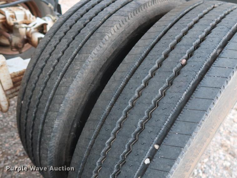 image for item DG4011 1988 CMC bottom dump trailer