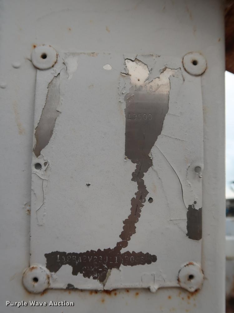 image for item DG4011 1988 CMC bottom dump trailer