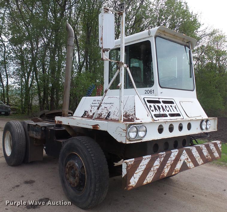 image for item DX9183 Capacity TJ4134D yard truck