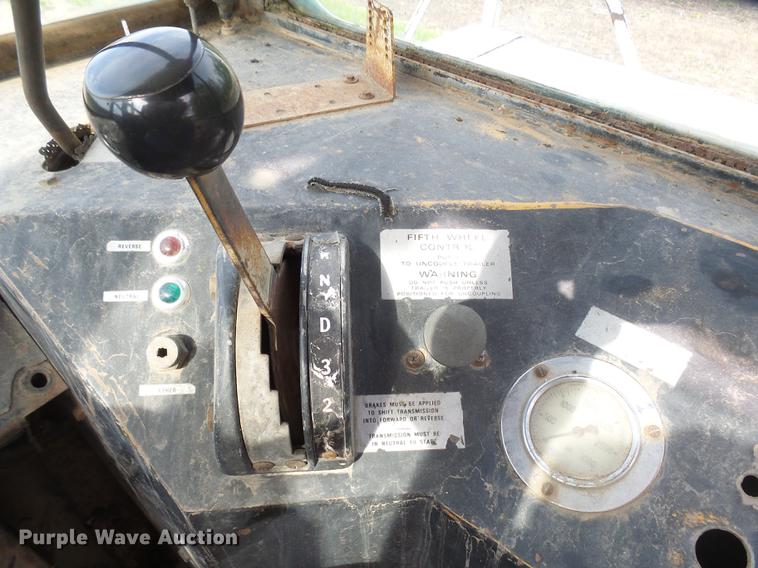 image for item DX9183 Capacity TJ4134D yard truck