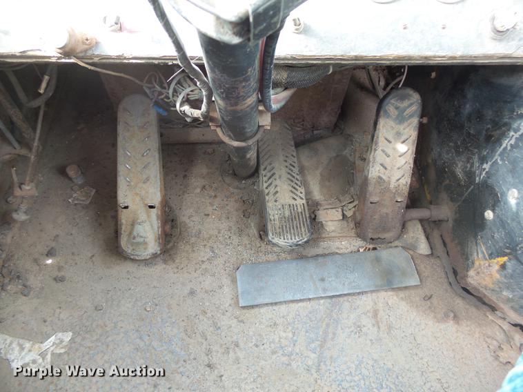 image for item DX9183 Capacity TJ4134D yard truck