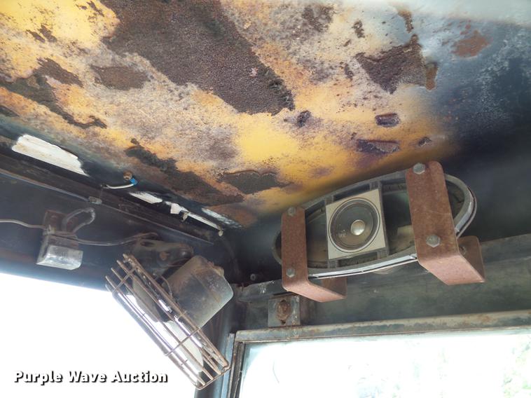 image for item DX9183 Capacity TJ4134D yard truck