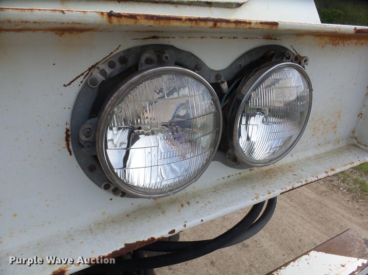 image for item DX9183 Capacity TJ4134D yard truck