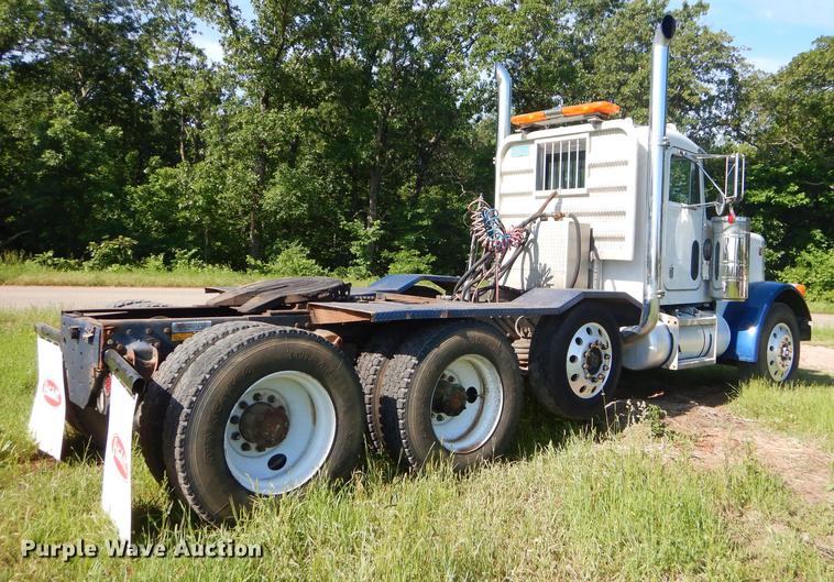 image for item ED9251 1995 Peterbilt 379 semi truck
