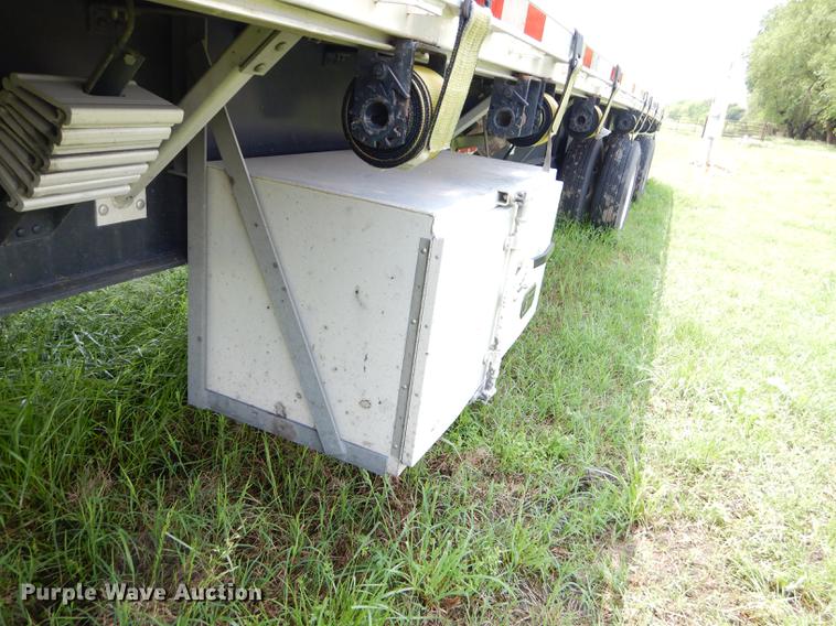 image for item ED9267 2015 Great Dane FLP002400053 flatbed trailer