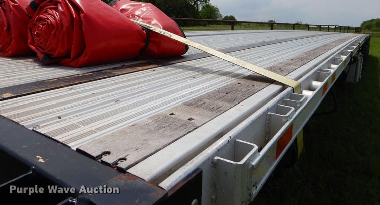 image for item ED9267 2015 Great Dane FLP002400053 flatbed trailer