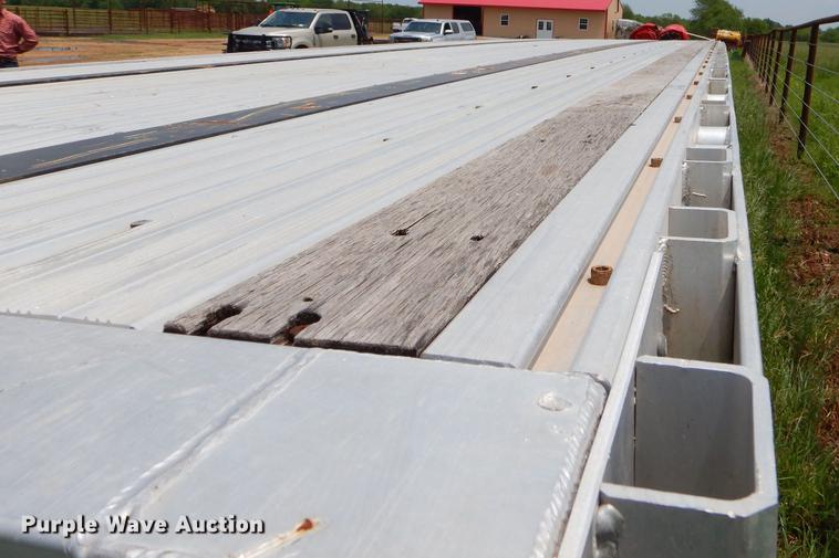 image for item ED9267 2015 Great Dane FLP002400053 flatbed trailer