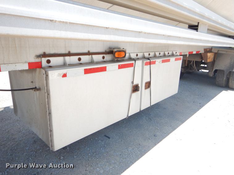 image for item ED9282 1998 Ledwell feed delivery trailer
