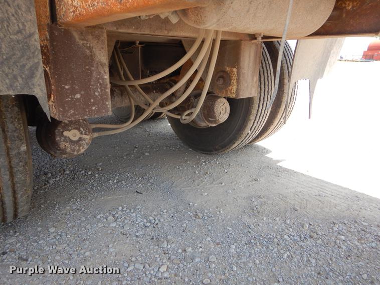 image for item ED9282 1998 Ledwell feed delivery trailer