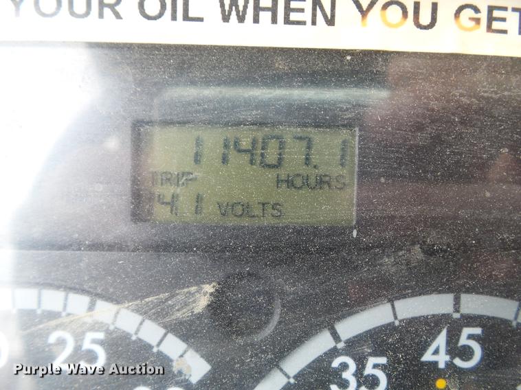 image for item EM9185 2008 Freightliner Columbia semi truck