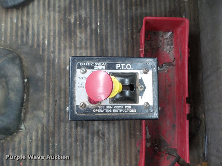 image for item EM9185 2008 Freightliner Columbia semi truck