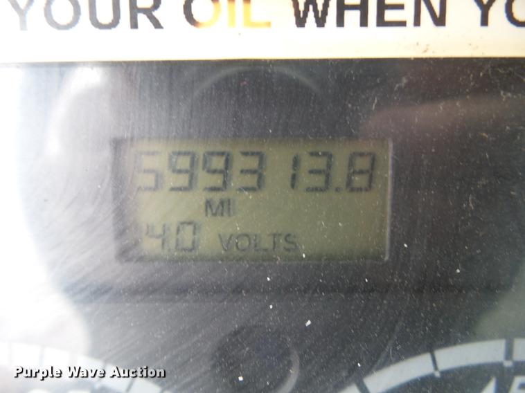 image for item EM9186 2008 Freightliner Columbia semi truck