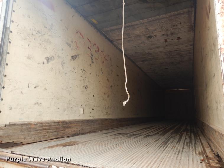 image for item FC9504 1985 Trailmobile 011S-3YAL dry van trailer