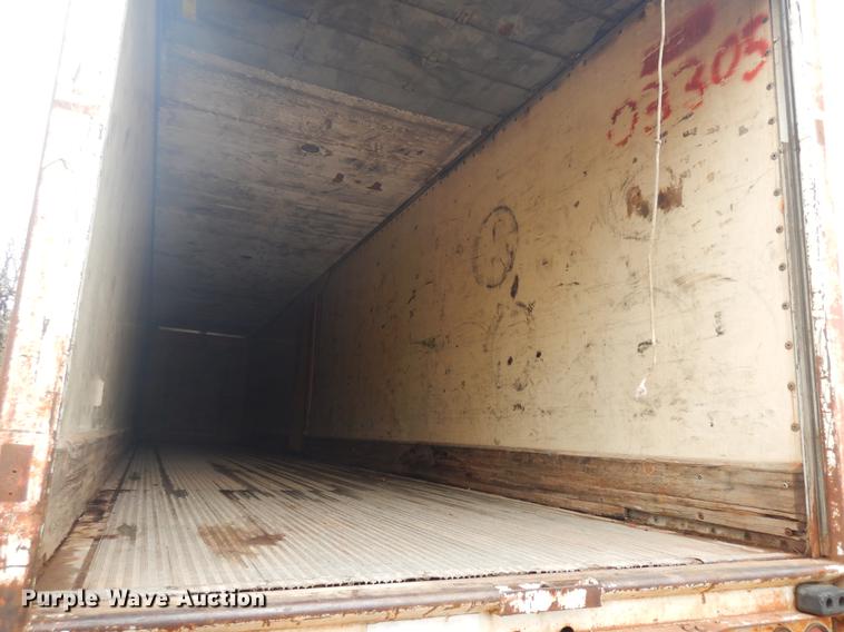 image for item FC9504 1985 Trailmobile 011S-3YAL dry van trailer