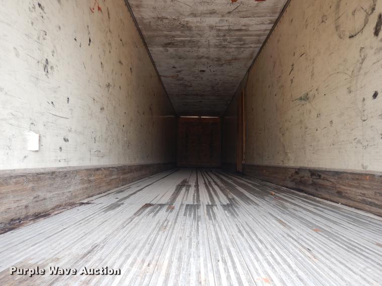 image for item FC9504 1985 Trailmobile 011S-3YAL dry van trailer