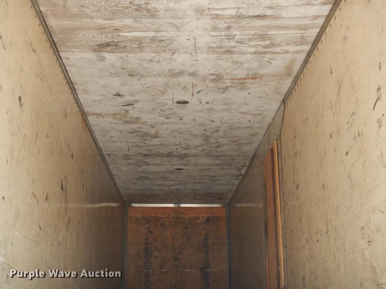 image for item FC9504 1985 Trailmobile 011S-3YAL dry van trailer