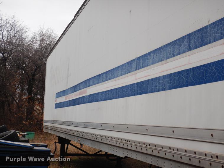 image for item FC9504 1985 Trailmobile 011S-3YAL dry van trailer