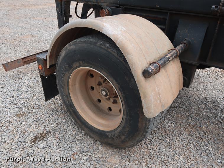 image for item FE9651 1998 Galbreath AC2-OR-470 roll-off double container trailer