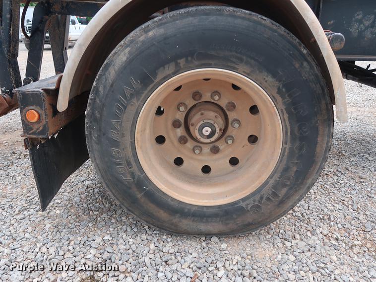 image for item FE9651 1998 Galbreath AC2-OR-470 roll-off double container trailer