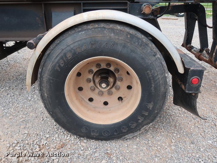 image for item FE9651 1998 Galbreath AC2-OR-470 roll-off double container trailer