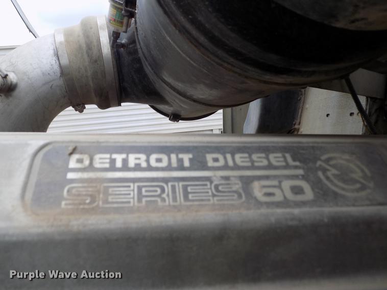 image for item FG9435 2008 Freightliner FLD semi truck