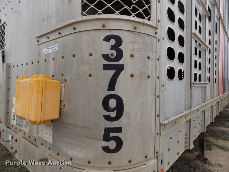 image for item FG9450 1996 Wilson PSAL-303P livestock trailer