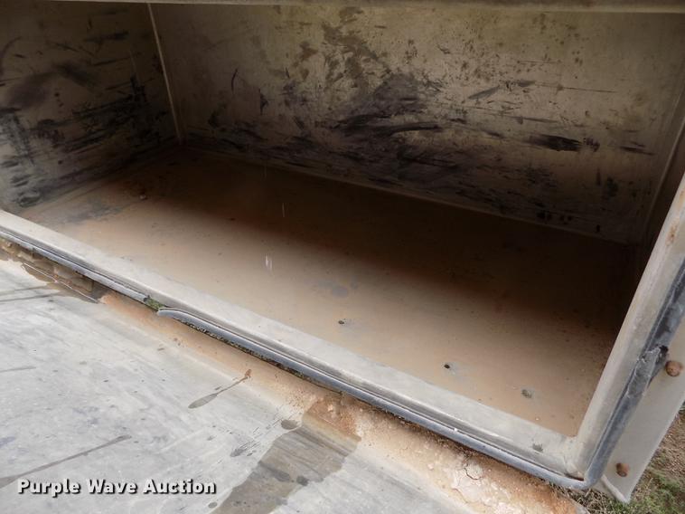 image for item FG9450 1996 Wilson PSAL-303P livestock trailer